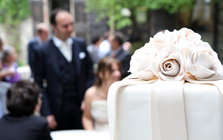 Torta del matrimonio in stile americano